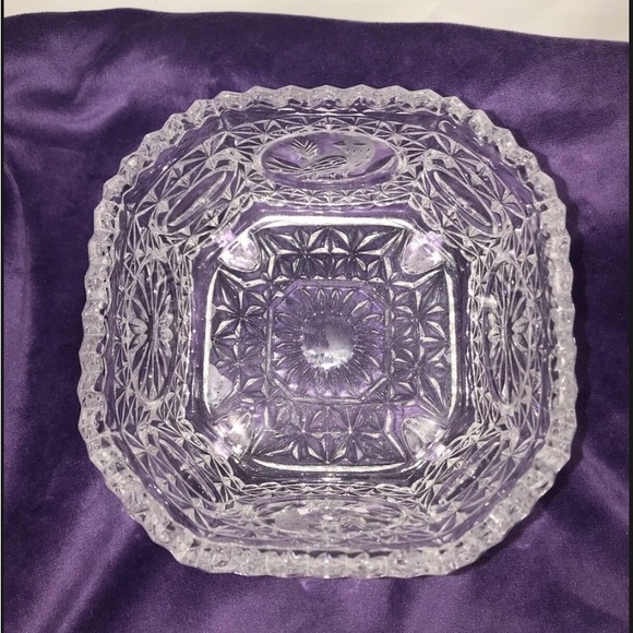 Elegant Clear Crystal Bowl by Hofbauger - Picture 2 of 5
